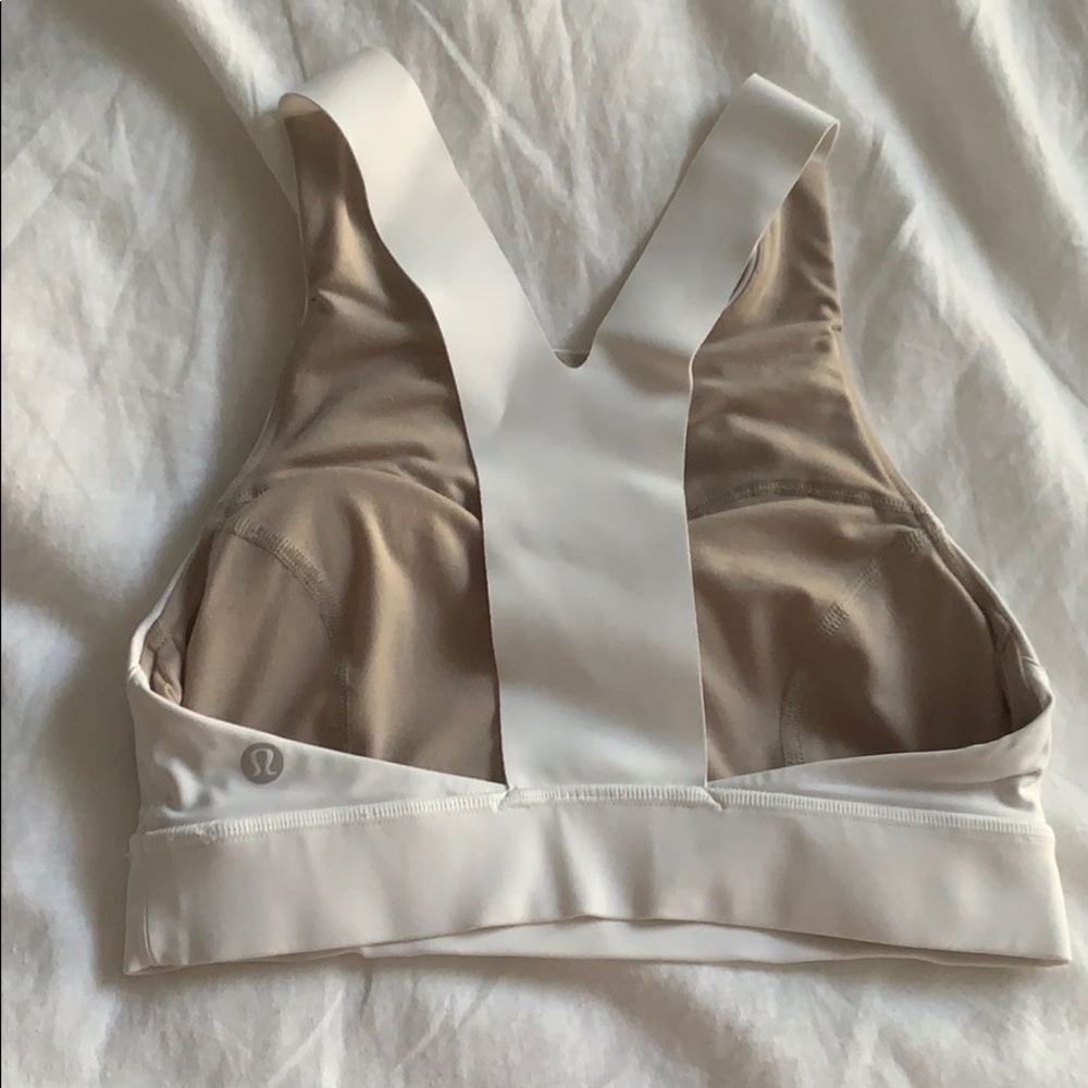 Lululemon Free to Be Highneck Bra - Picture 2 of 2